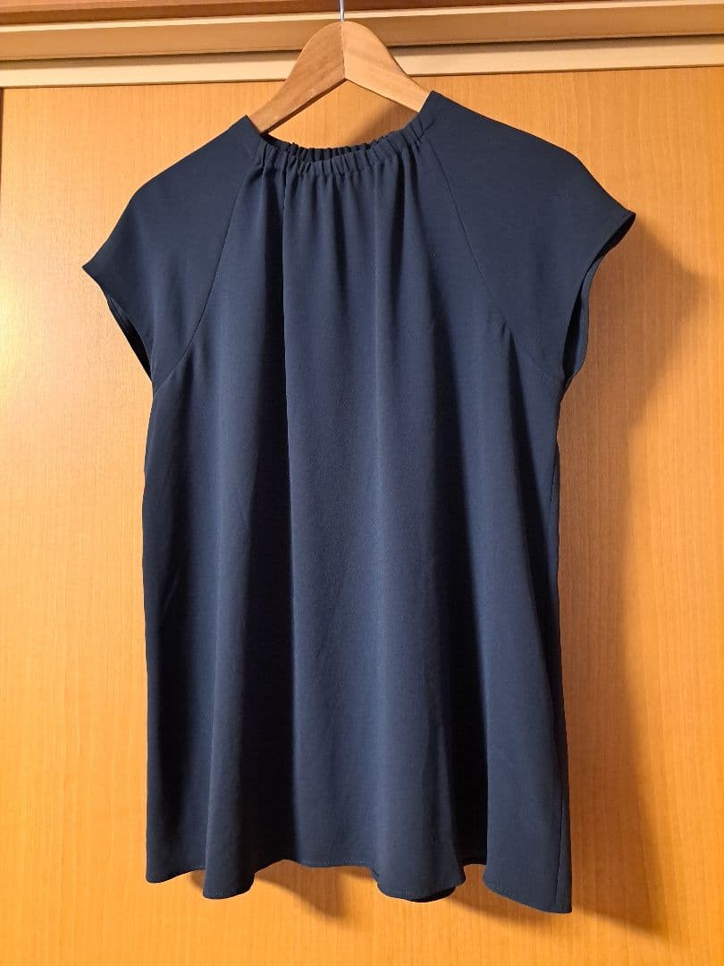 ⭐試着のみ⭐セオリーリュクス ブラウス 38紺色 FLOW - メルカリ
