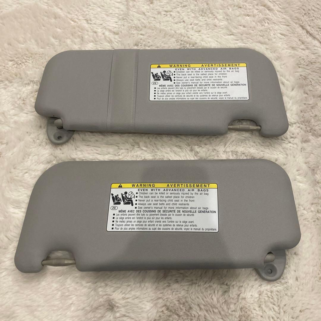 【中古】TOYOTA アクア　NHP10 USバイザー トヨタ 純正 アクア 《 NHP10 》 サンバイザー P11300-24005995 : NGP