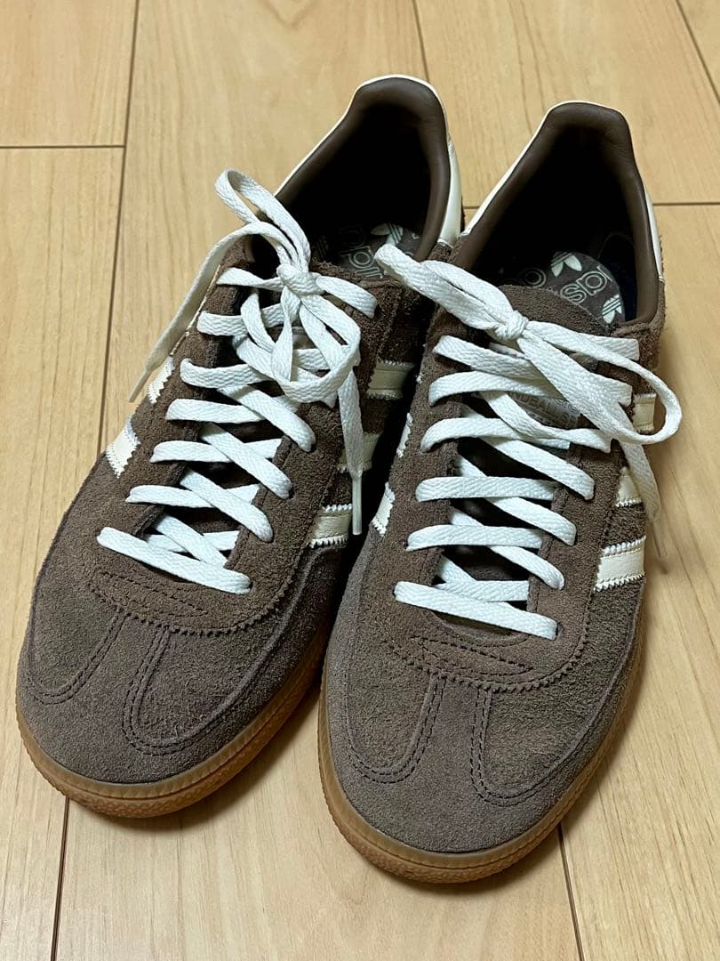 adidas ハンドボール スペツィル 23.5cm