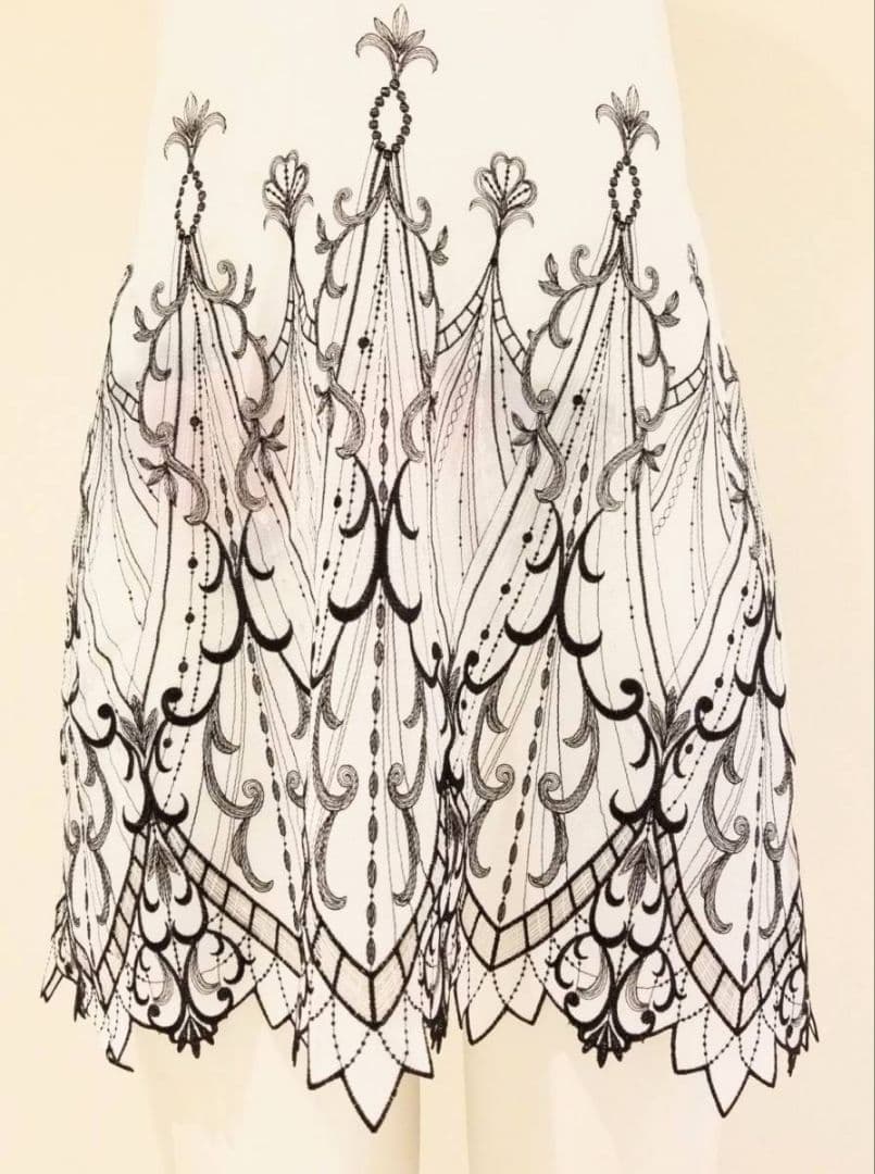 サルート❤店舗限定❤29G❤ラマン❤スリップ❤L ❤STJ229 salute