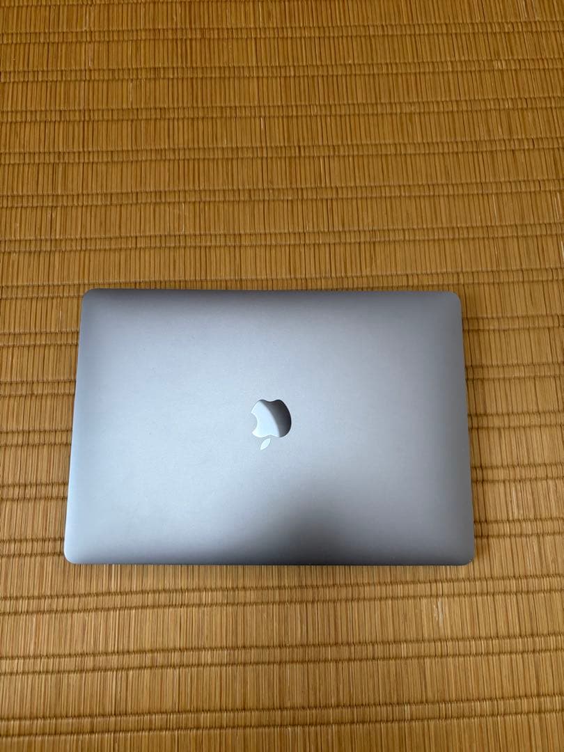 MacBookAir M1 2020 13.3インチ 256GB 13.3インチMacBook Air [整備済製品] 8コアCPUと7コアGPUを搭載した