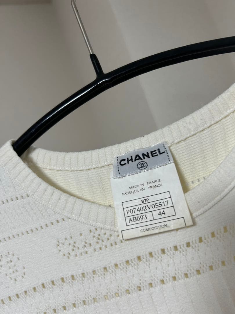 CHANEL】ホワイト 編み込みデザイン Tシャツ - トップスクラシック