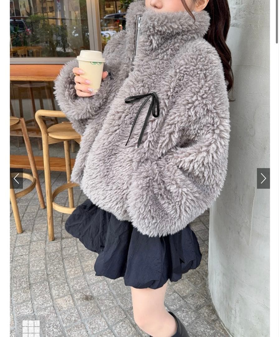 N*a様 GRL リボン付きボアショート丈ジャケット[on329] グレー - メルカリ