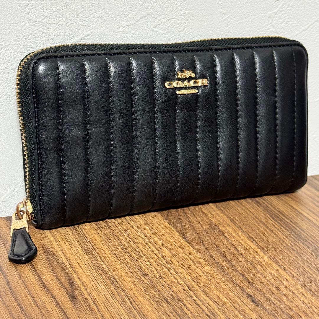 COACH ブラックレザー 長財布 キルティング - メルカリ