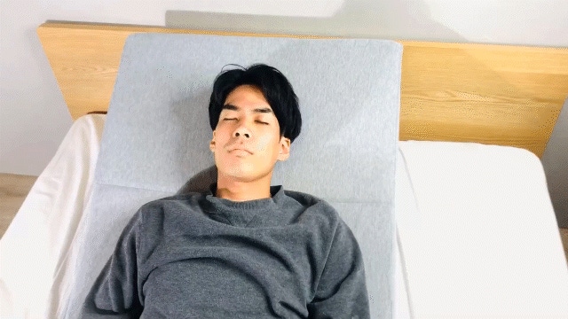 Dr.Shinウエッジピロー 睡眠の専門家＆医師とともに開発した三角枕