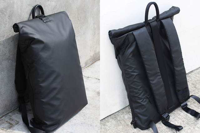 ミニマリスト バックパック。旅行 に最適な ロールトップ「Alex2.0+