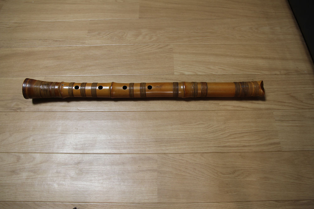 地無し尺八の銘管 | 地無し尺八による古典本曲