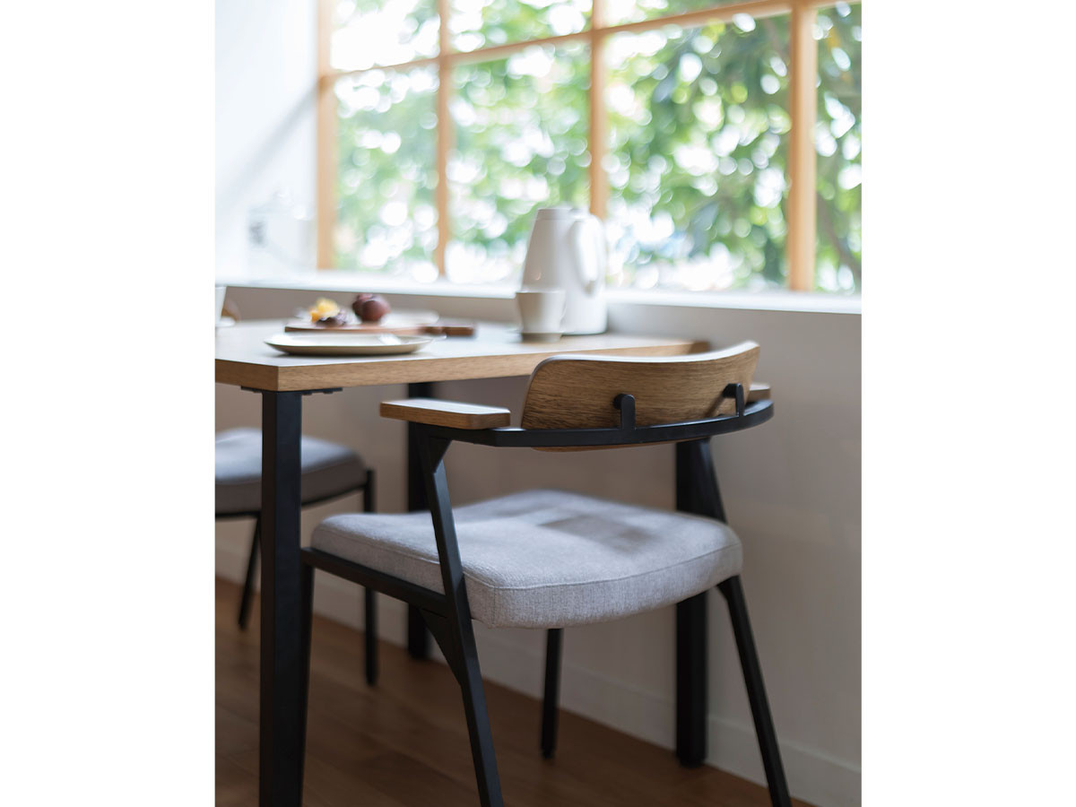 SIEVEのKarla（カーラ）ダイニングテーブル karla dining table カーラ