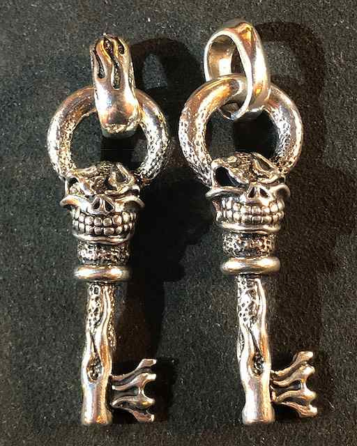 スケルトンキーペンダント - スターリンギア日本公式サイト