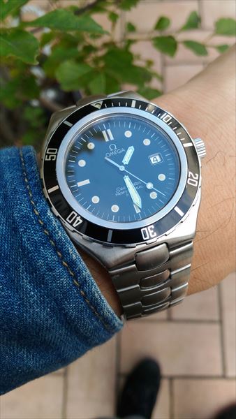 オメガ OMEGA シーマスター 200m プロフェッショナル。意外と珍しい