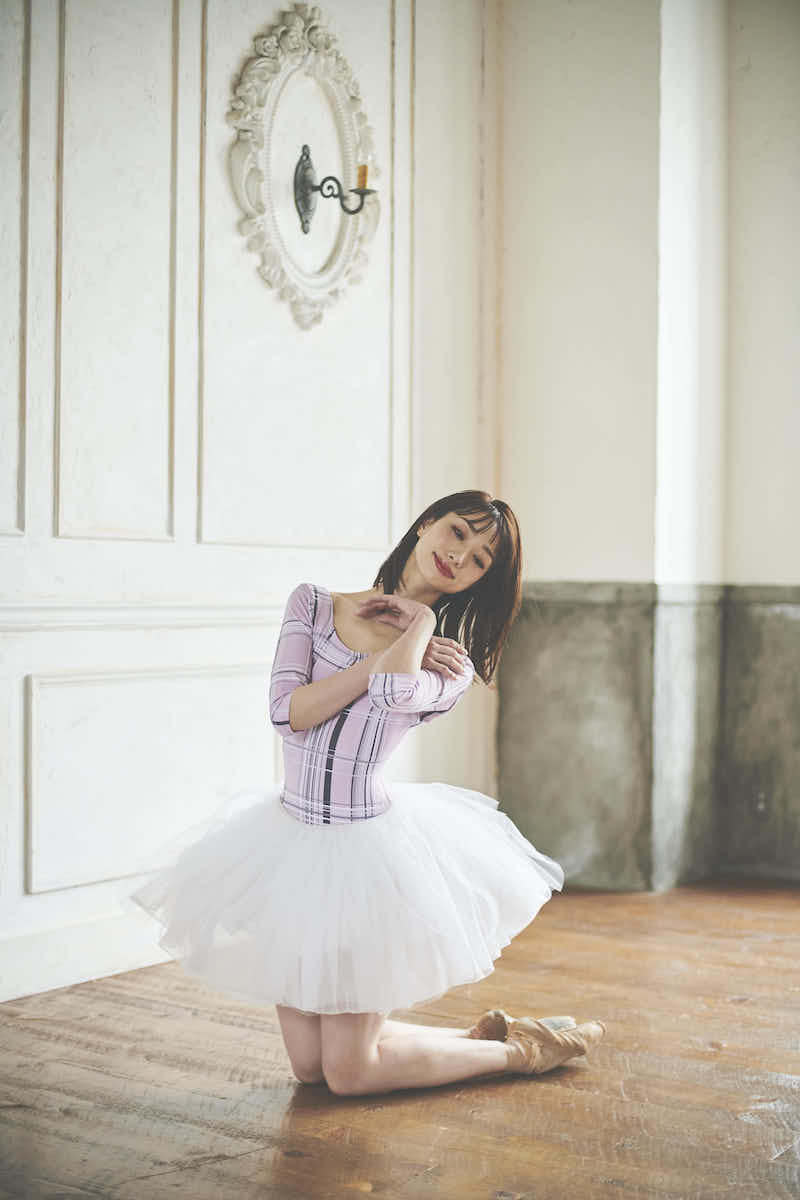stina / type U ballerina / silky pink check