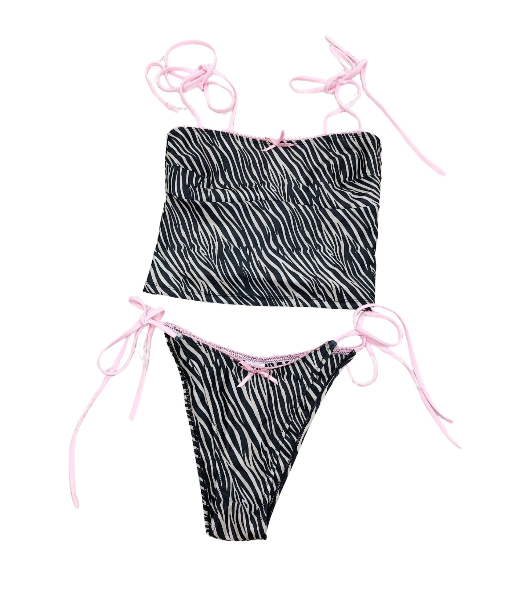 Zed Bottom – Strawberry Milk Mob