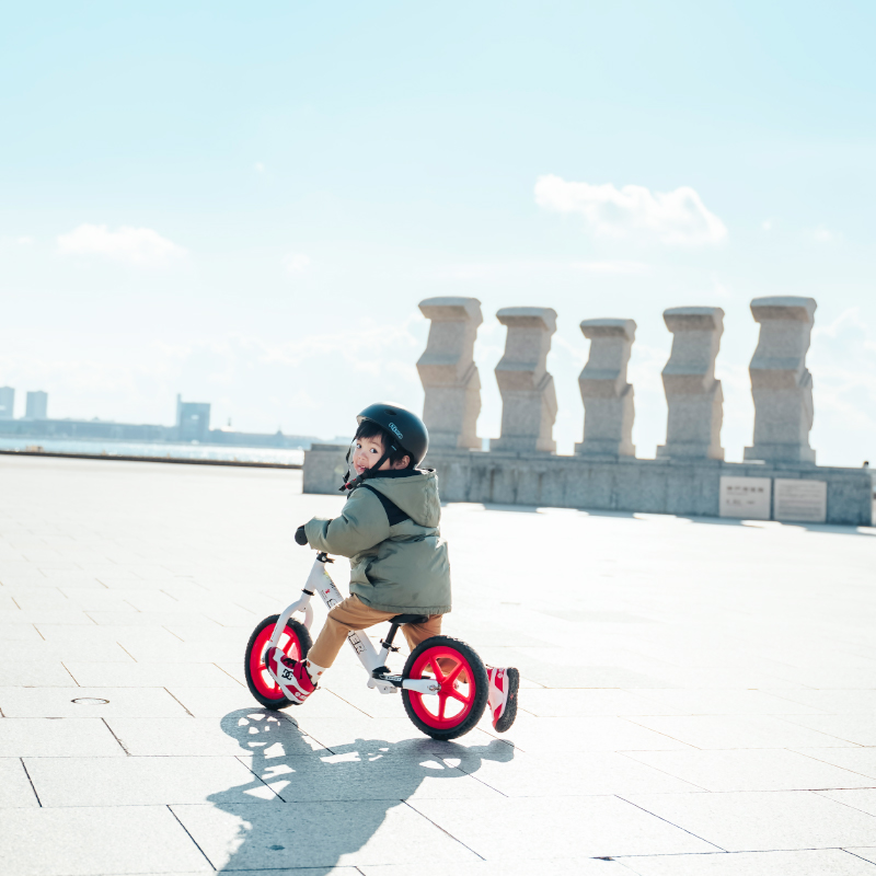 ストライダー セーブ・ザ・チルドレン・ジャパンモデル | STRIDER