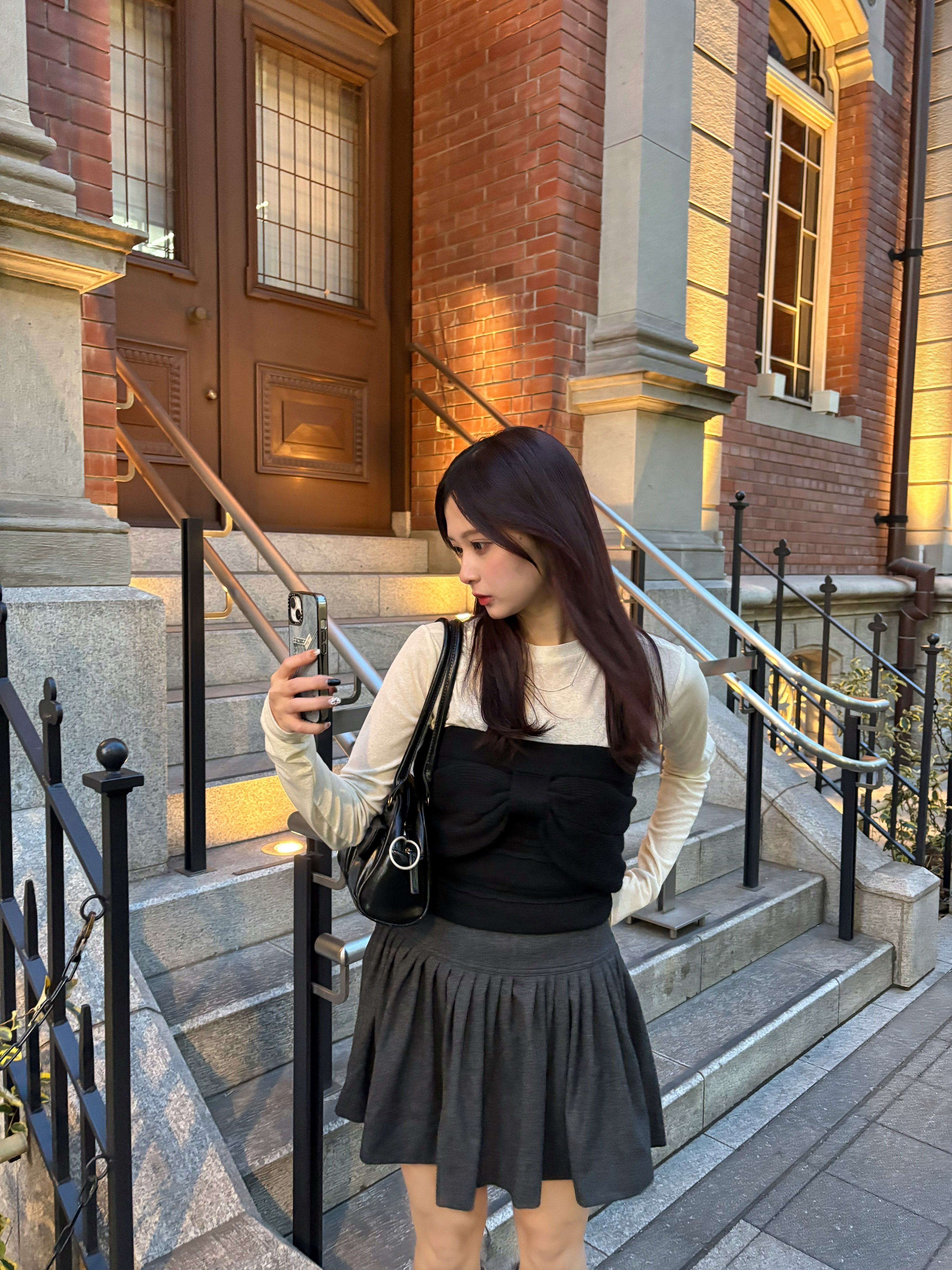 Karelian Pleats Mini Skirt - Charcoal | ファッション通販サイト NUGU