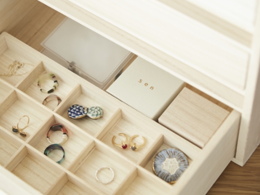 増田桐箱店/トレー 仕切り付（桐小物引き出し対応） -単品でも引き出し