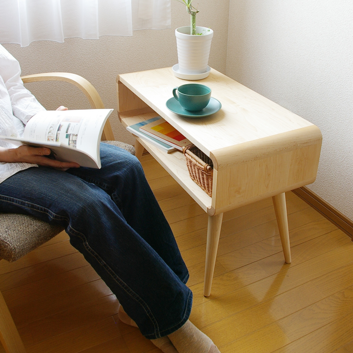 cosine/ラックテーブル -TVボードにもなる、コンパクトで多用途な