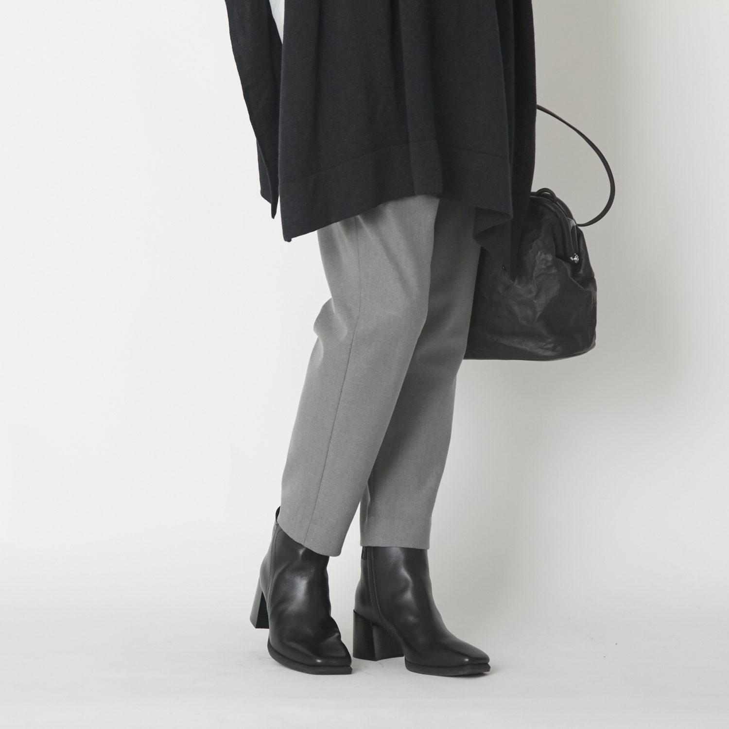 yuko imanishi＋/ORI -足幅が広い方でも快適に履ける、きれい目