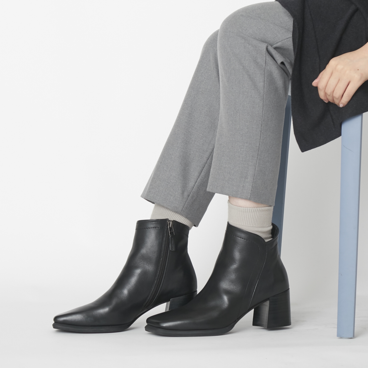 yuko imanishi＋/ORI -足幅が広い方でも快適に履ける、きれい目