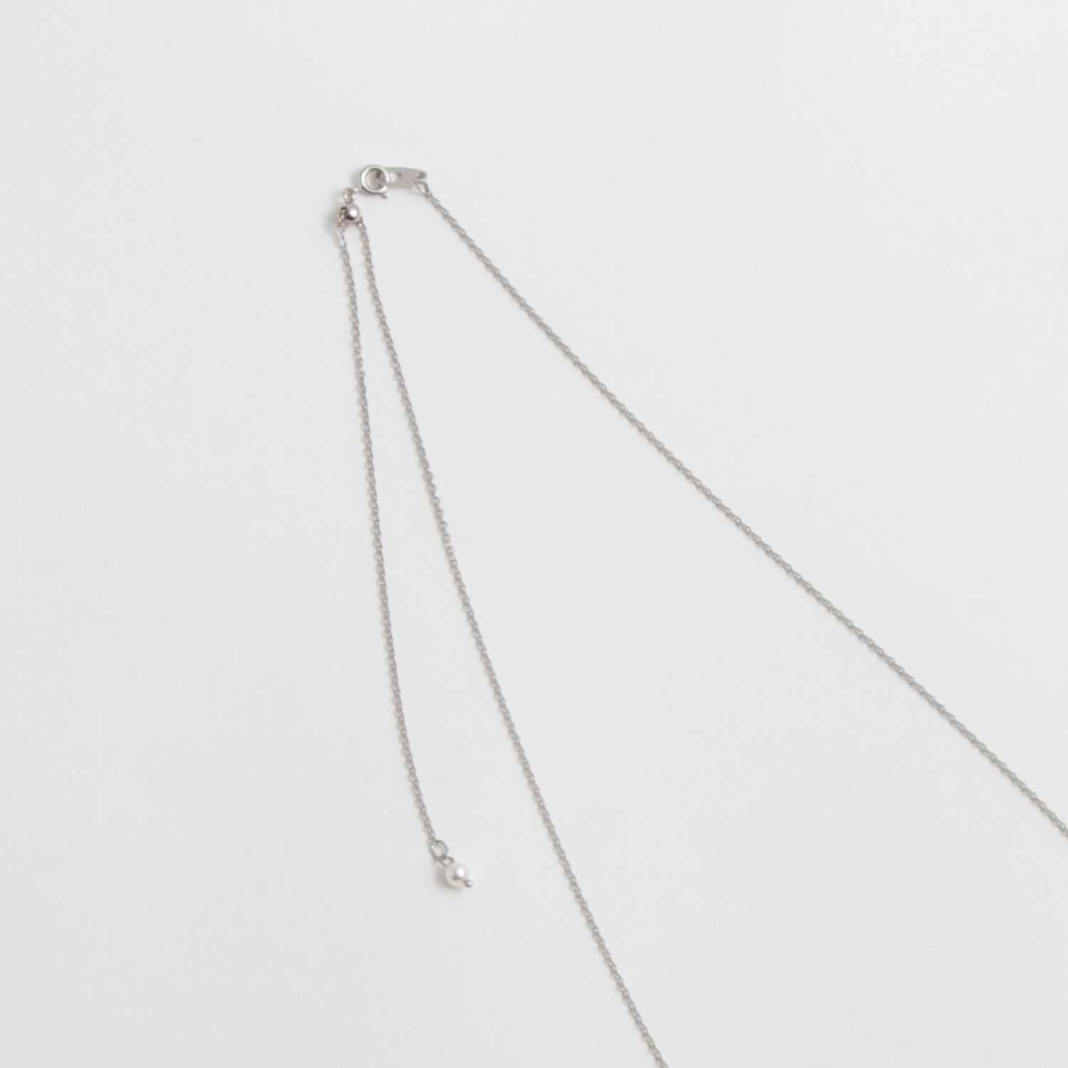 laneii/サークル ブローチ/ネックレス -クリスタルの輝きで華やかな