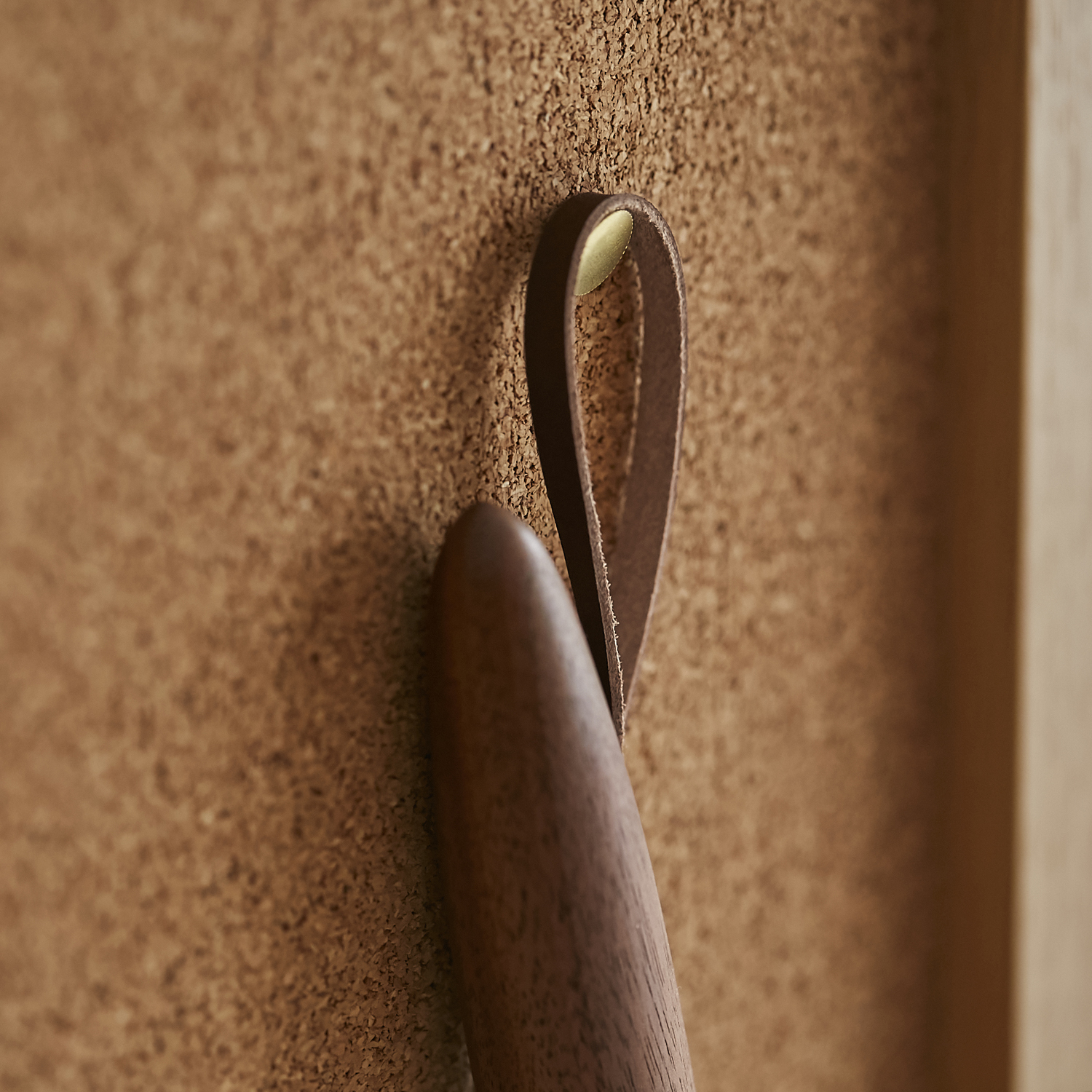 cosine/靴べら L ウォルナット -芸術的な美しさのロングサイズ靴べら