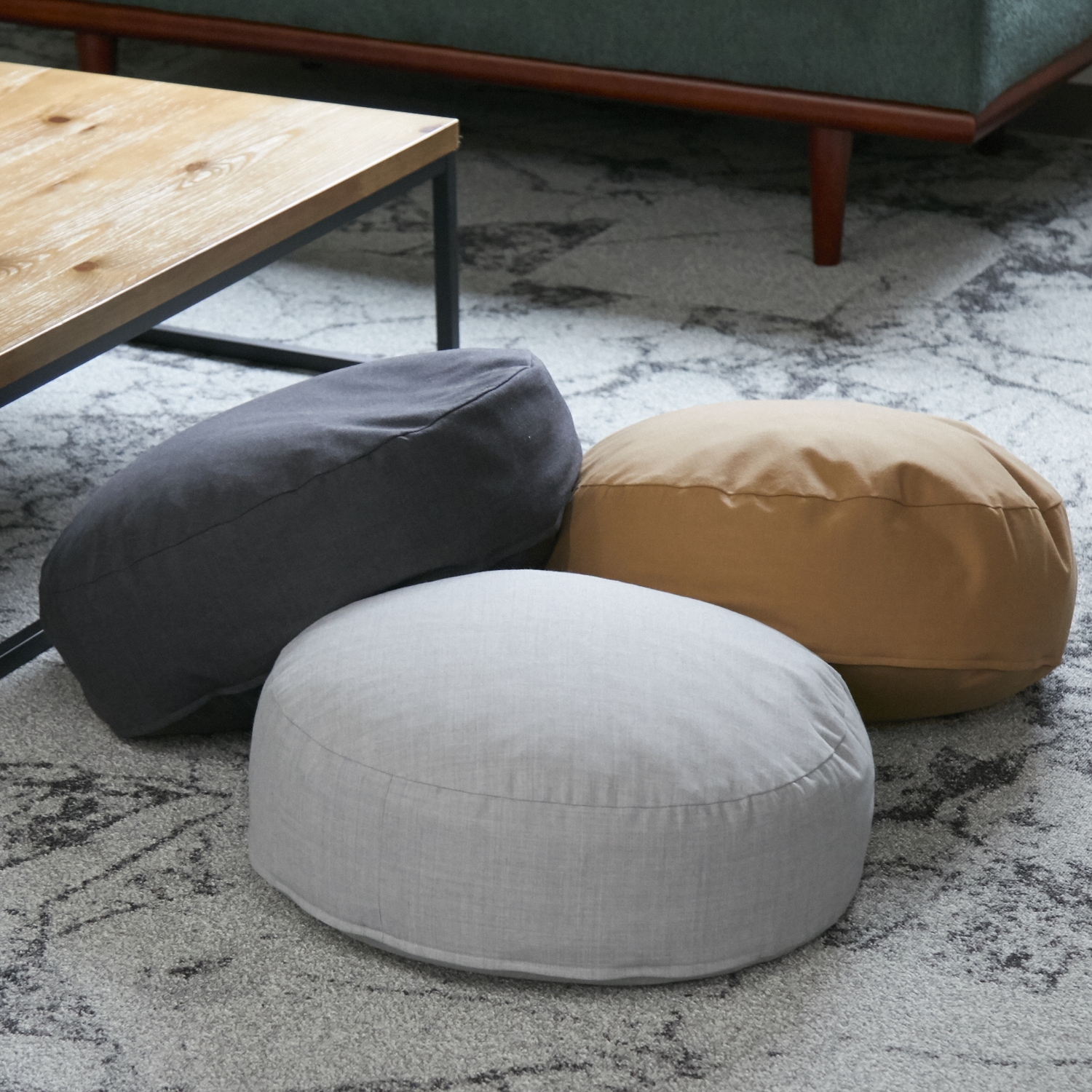 FIBER ART STUDIO/ソモウクッションチェア ラウンド -深く沈まず腰が