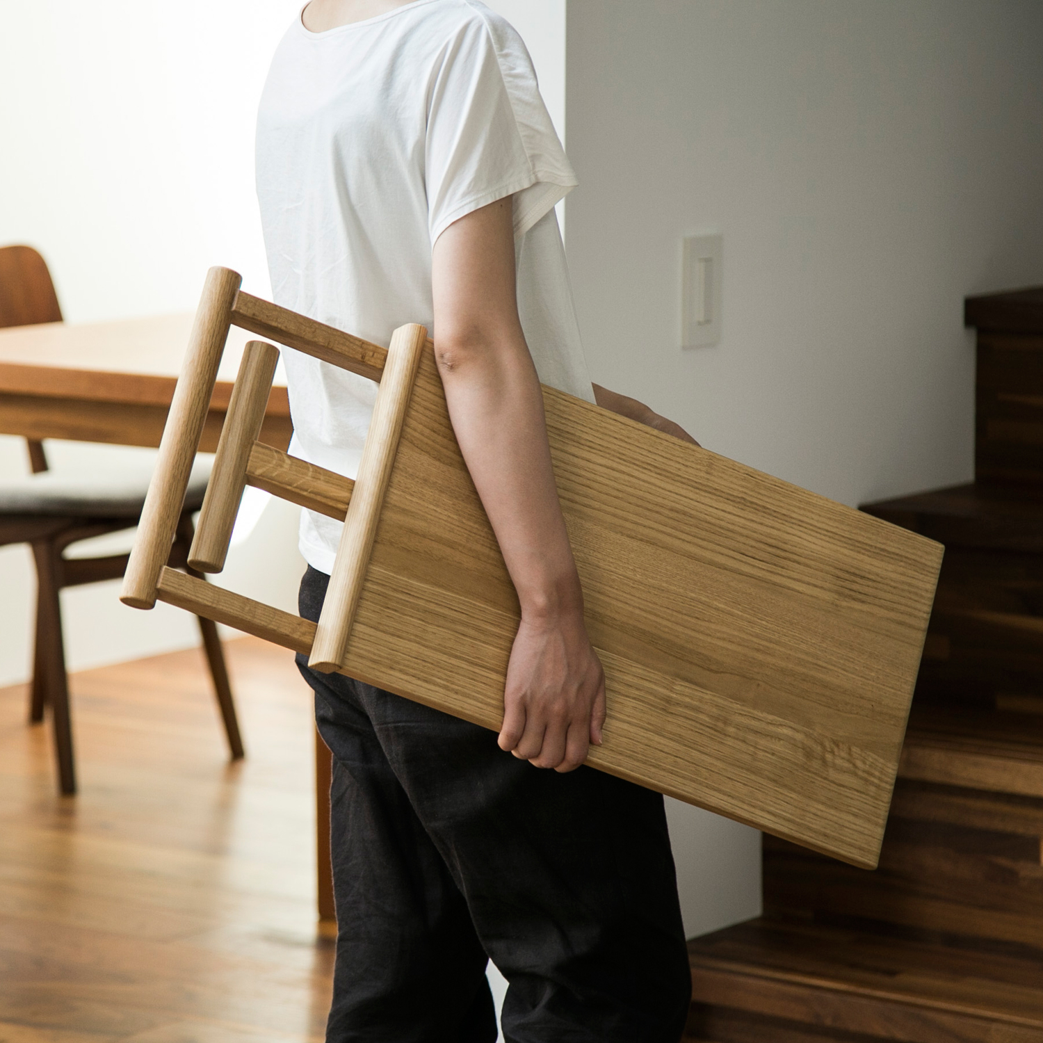 OAK VILLAGE/折りたたみサイドテーブル -自由自在なテーブルは全て木