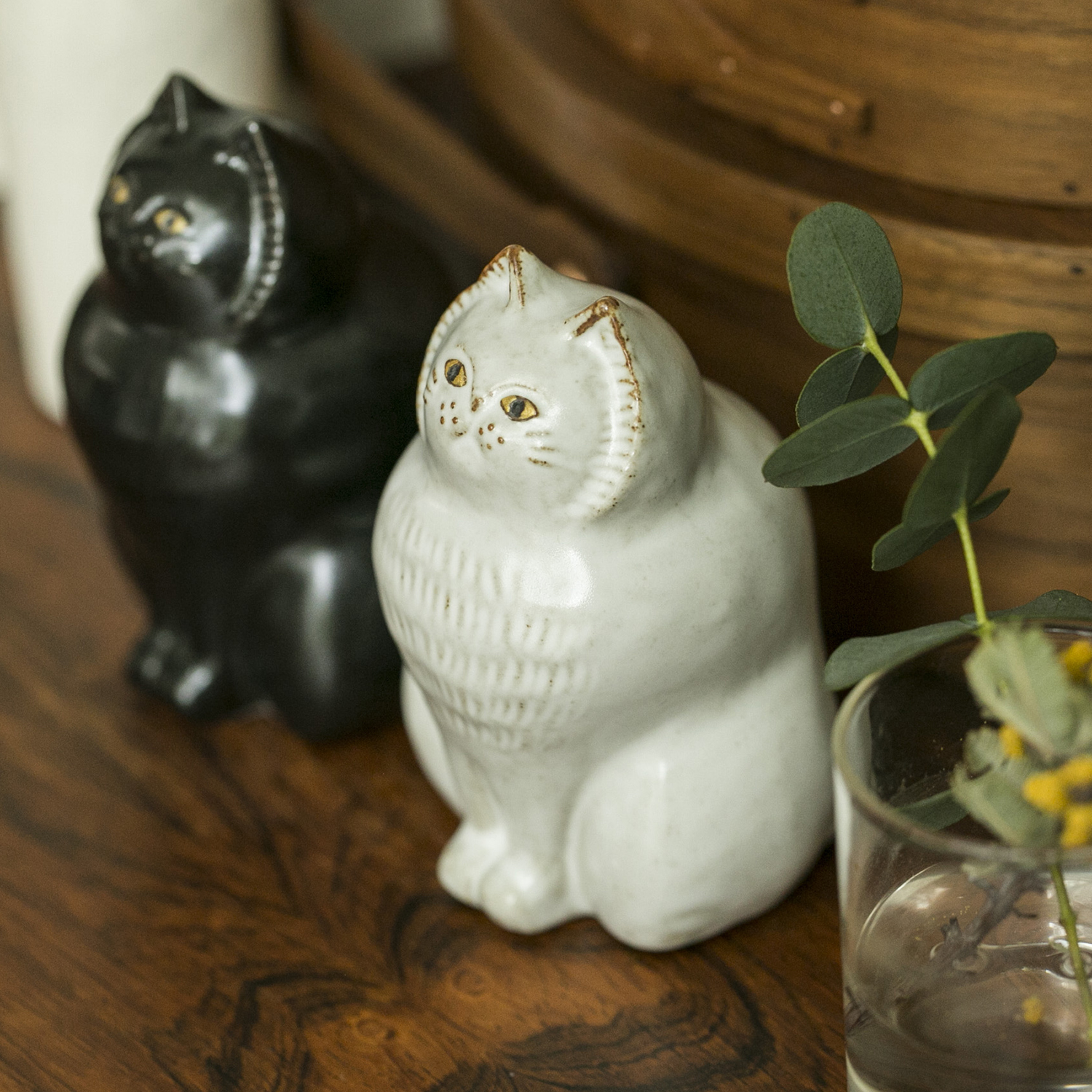 sen/動物のオブジェ TWIN CATS -思わず撫でたくなる、長毛猫のオブジェ