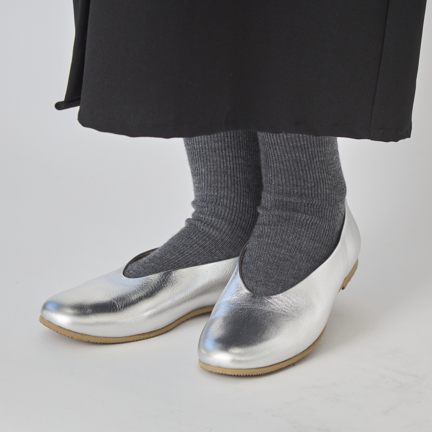 SHOESbakery/足に優しい深履きのバレエシューズ -包み込まれる履き心地