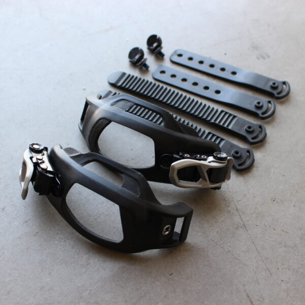 買い替え検討中の方はぜひ！ BURTON | SUPERGRIP CAPSTRAP 2.0 – A-BONY