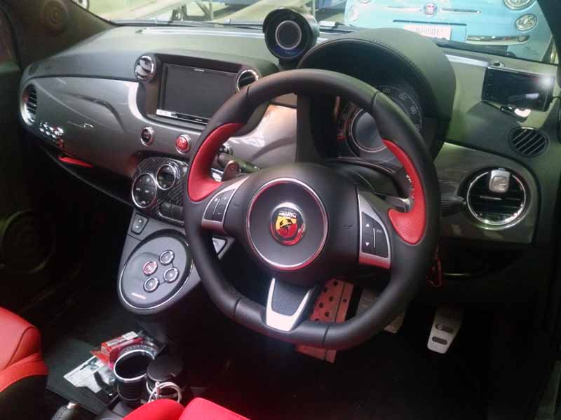 ステアリング交換｜フィアット・アバルトのことならTRUCCO（トゥルッコ）