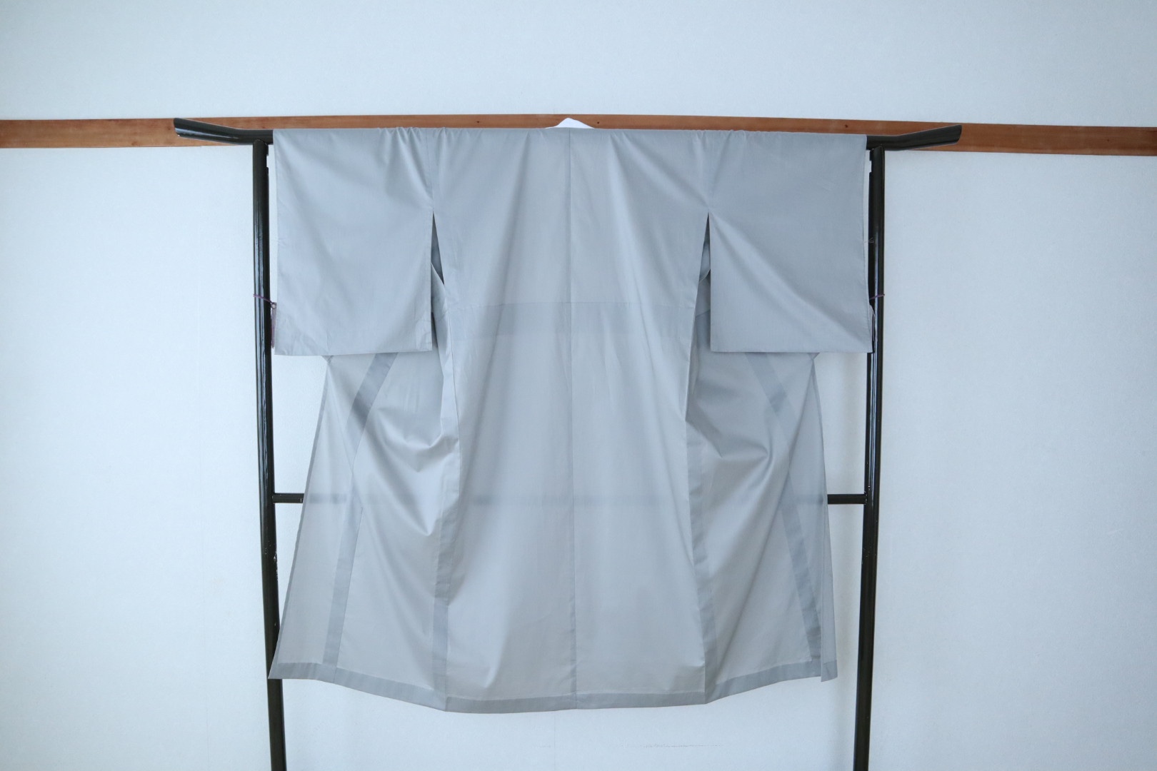 竪衿の代わりに衽を付けて仕立てる“衽仕立て”の 長襦袢 を仕立てました