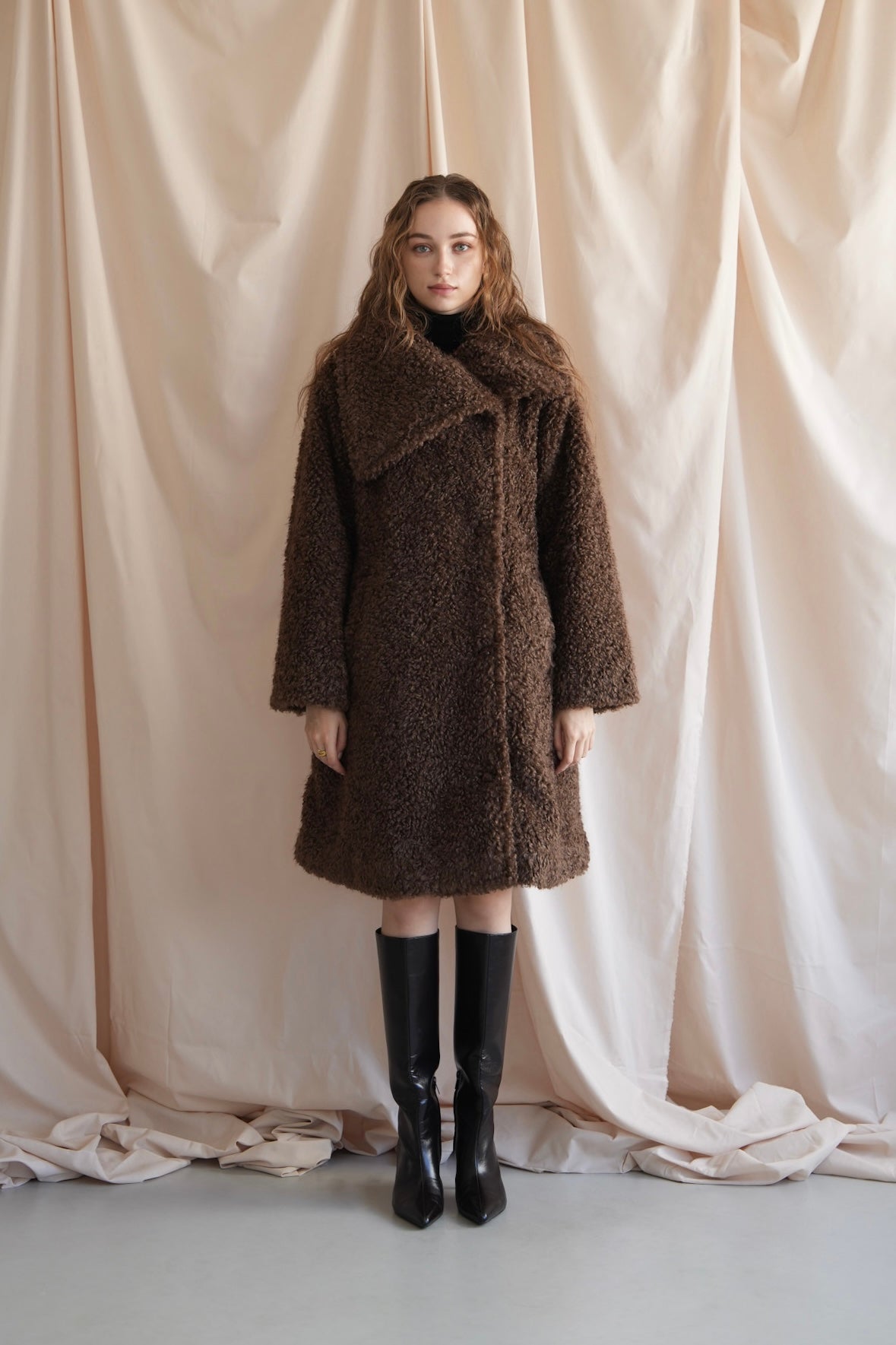 layered collar boa coat – Acka online store