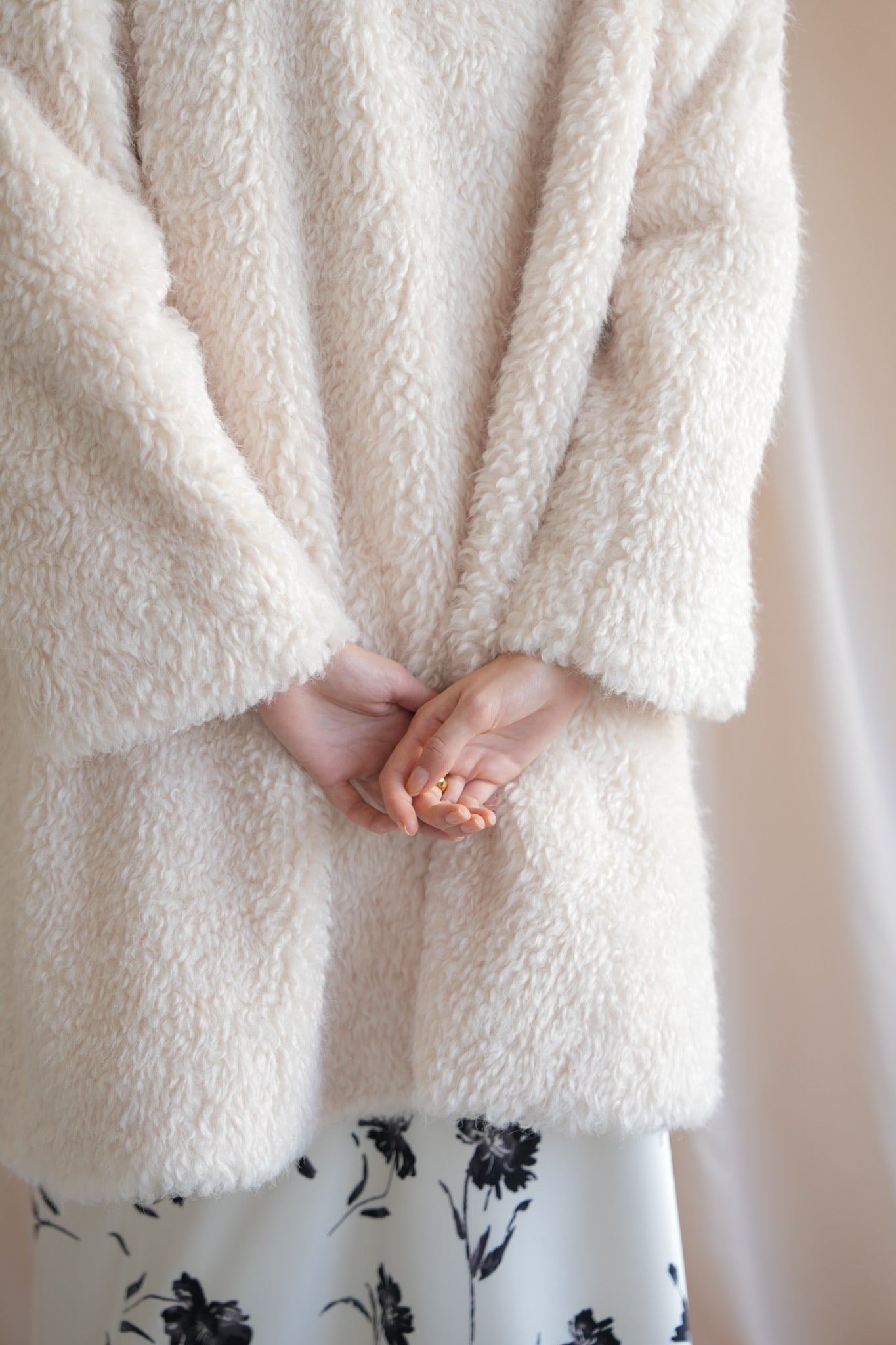 layered collar boa coat – Acka online store