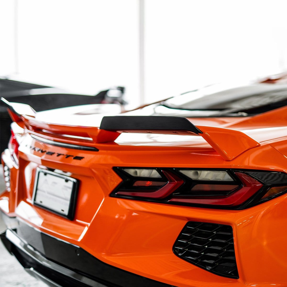 Z51 Wickers | Carbon Flash Black | C8 Corvette Stingray | ACS