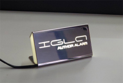 オーサーアラーム カーセキュリティ – 新感覚のデジタルカー