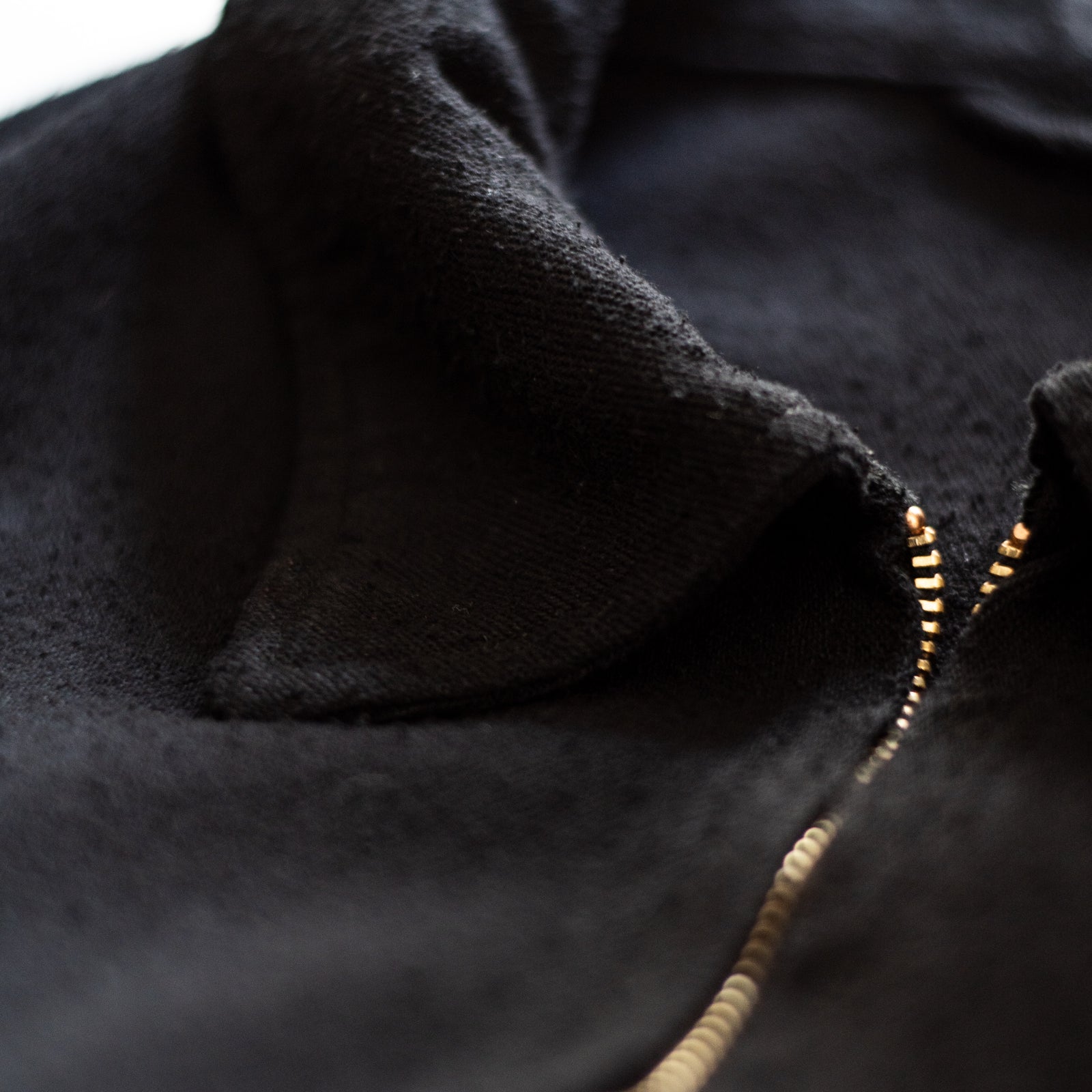 SILK NEP ZIP SHORT JACKET – ABOUT