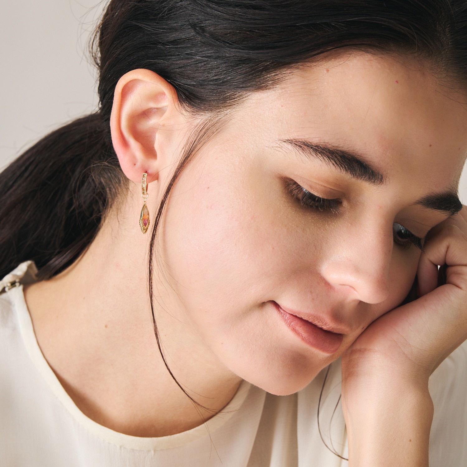 ゴールドマルチストーンピアスチャーム｜ピアスチャーム｜アガット