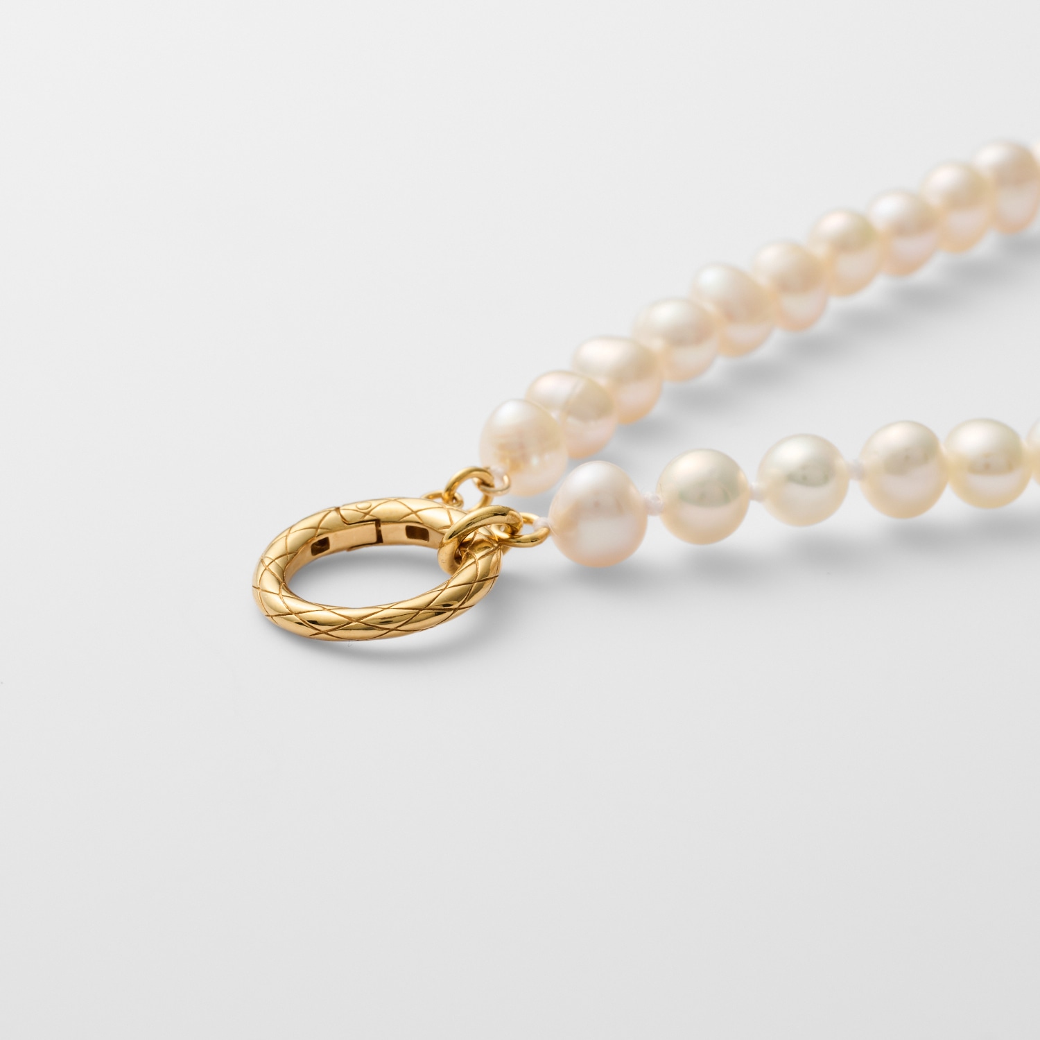 ゴールドパールネックレス｜ネックレス｜アガット 公式オンラインストア