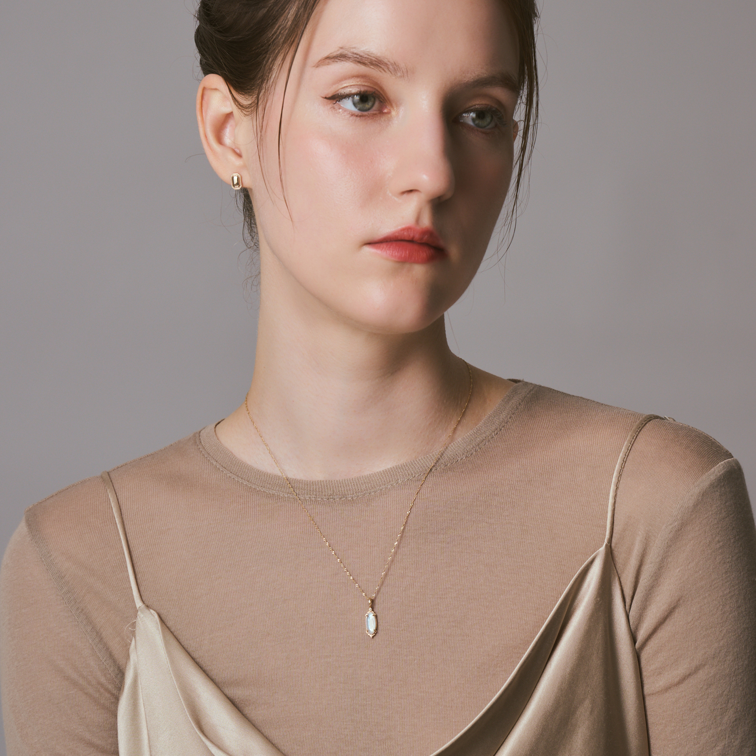 K10クォーツ／シェルチャーム｜ネックレスチャーム｜アガット 公式