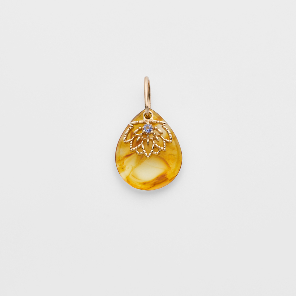 K5アンバーチャーム｜ネックレスチャーム｜アガット 公式オンラインストア