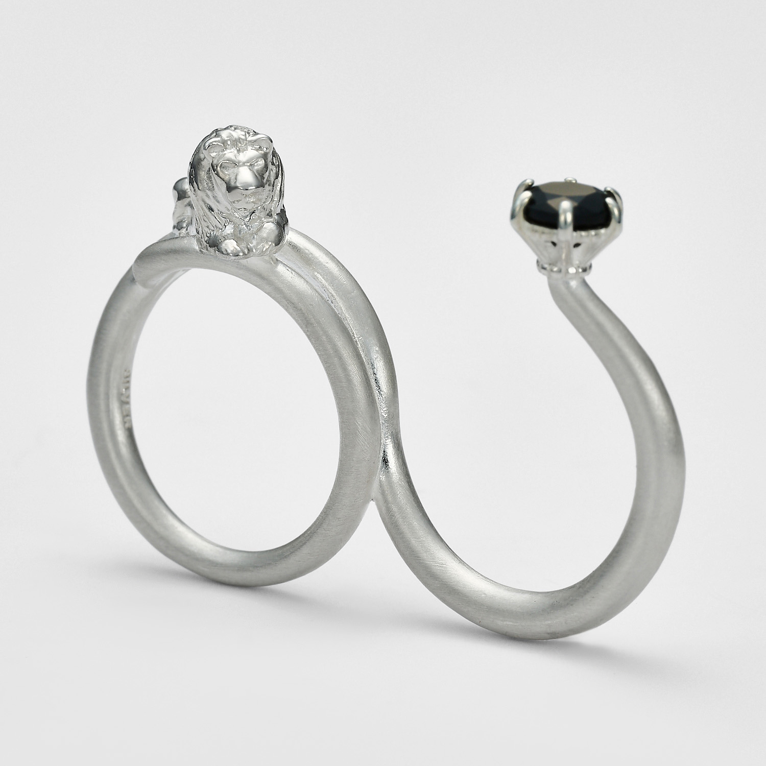 獅子座＞シルバーオブシディアンリング｜リング｜アガット 公式