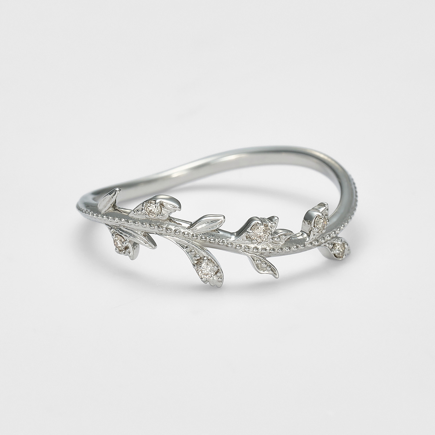 プラチナダイヤモンドリング｜リング｜アガット 公式オンラインストア