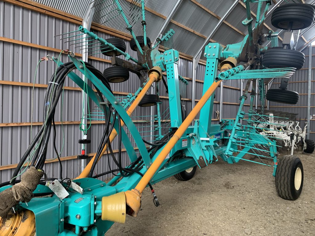 中古】タカキタドッキングレーキCT6400｜農林業機械｜農林業機械の輸入