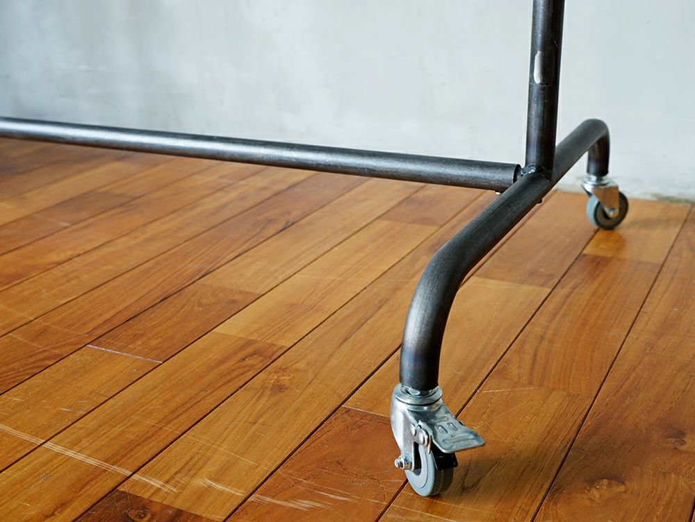 送料無料】アイアン ハンギングスタンド L - a.depeche(アデペシュ)