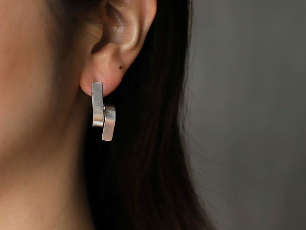 バール ピアス プレート カール シルバー | 家具・インテリア a