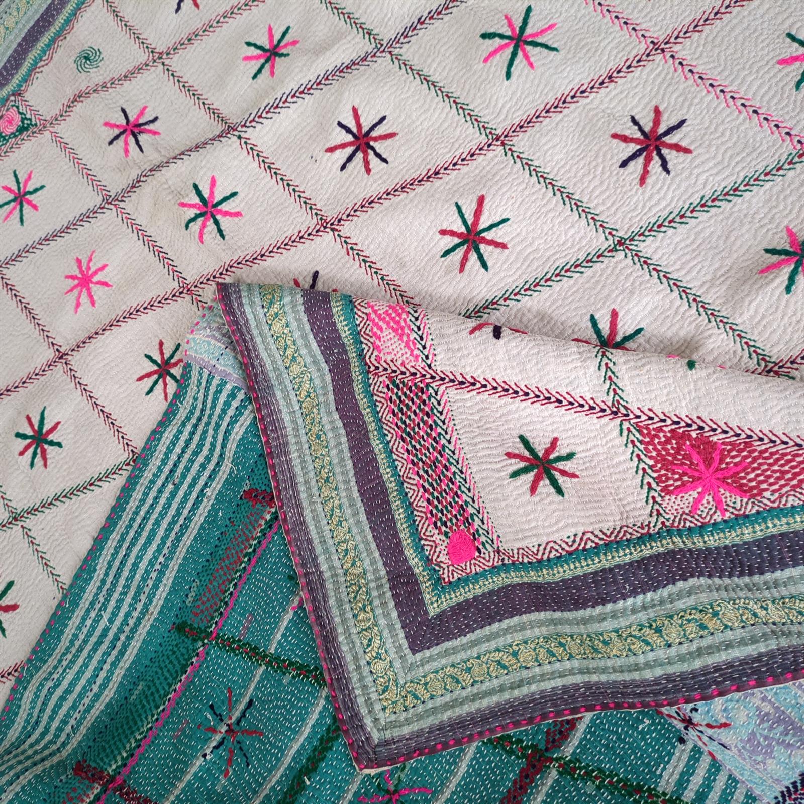 ヴィンテージ カンタキルト ラリーキルト 刺繍が可愛いカラフルお花