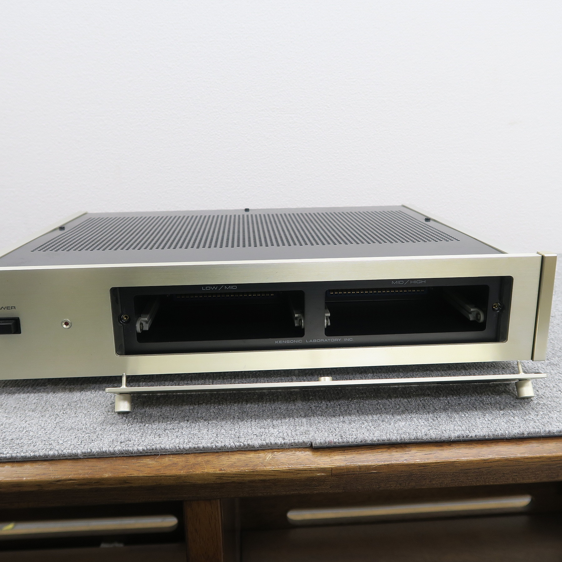 現状】アキュフェーズ Accuphase F-5 チャンネルデバイダー @50289