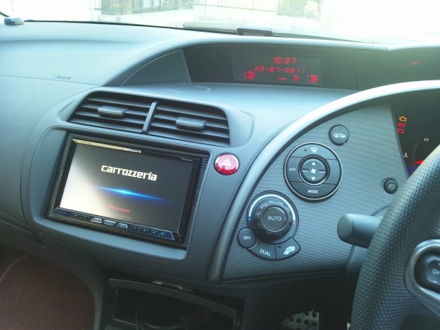 シビックタイプRユーロ(FN2)用2DINナビ取付キット | 見た目を変えずに