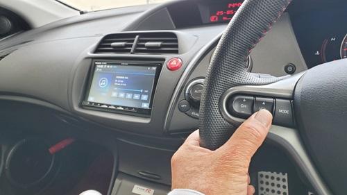 シビックタイプRユーロ(FN2)での市販ナビ取付他 | 見た目を変えずに音