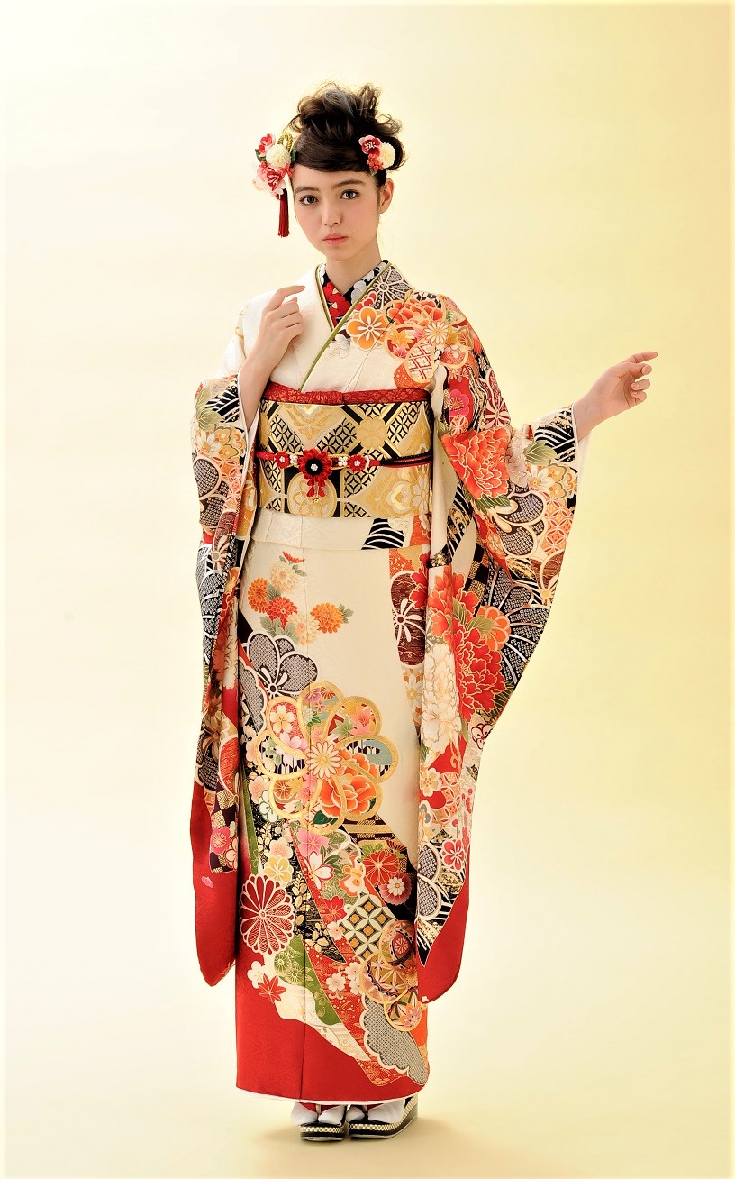 レトロ古典振袖＊白×赤＊ | 成人式の振袖は着物専門店あかね（石川県